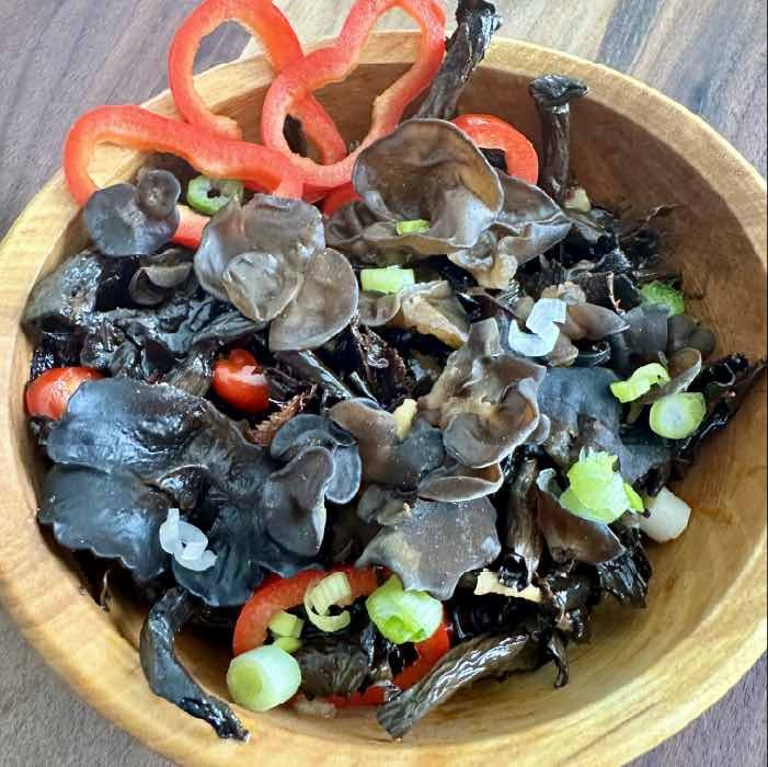 wood ear mushroom salad